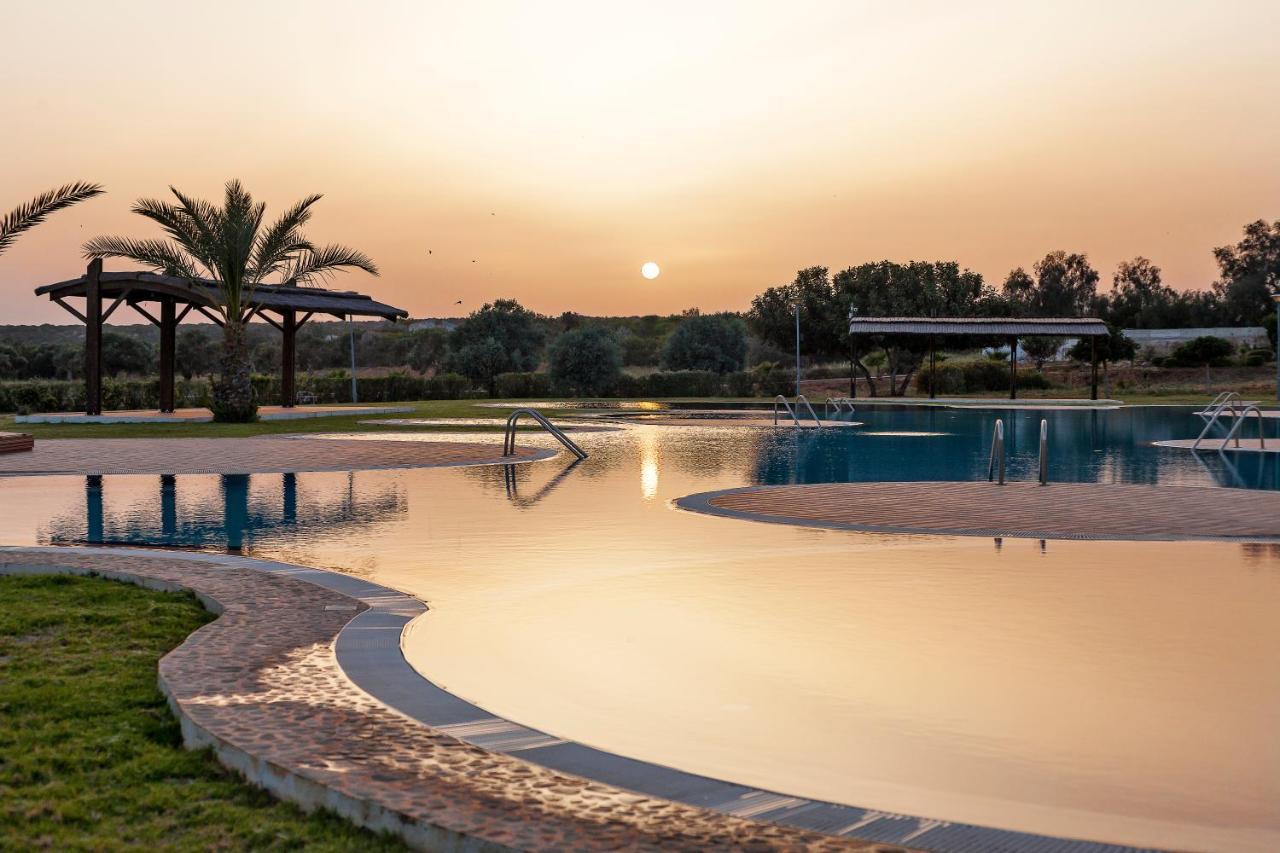 Thalassa Beach Resort & Spa Retreat Vokolidha Exteriör bild